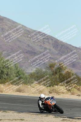 media/Nov-16-2025-Race Pace (Sun) [[8c5fa54630]]/Non Verified Riders (1st 20 Minutes)/2-Turn 10 (1010am)/